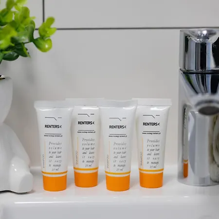 Spacious Close To Warsaw For 5 People By Renters Konstancin-Jeziorna