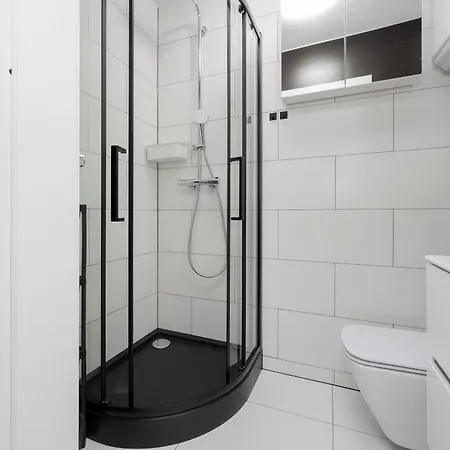 Lägenhet Spacious Close To Warsaw For 5 People By Renters *