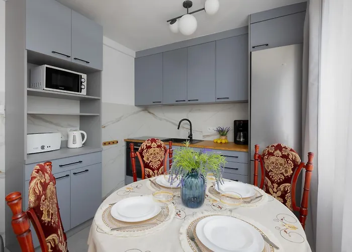 Spacious Close To Warsaw For 5 People By Renters *